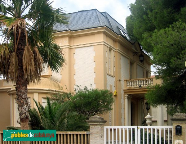 El Vendrell - Villa Buenaventura (Foto: Albert Esteves, 2006) El Vendrell - Villa Buenaventura