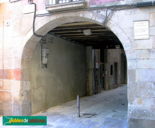 Barcelona - Carrer Carders, 43 (Foto: Albert Esteves, 2006) Barcelona - Carrer Carders, 43