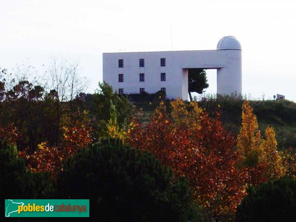 Observatori astronòmic del Parc Catalunya (Foto: Joan Sánchez Sabé, 2006) Observatori astronòmic del Parc Catalunya