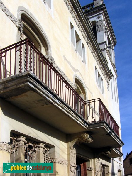 Banyeres del Penedès - Cal Ventosa (Foto: Albert Esteves, 2006) Banyeres del Penedès - Cal Ventosa