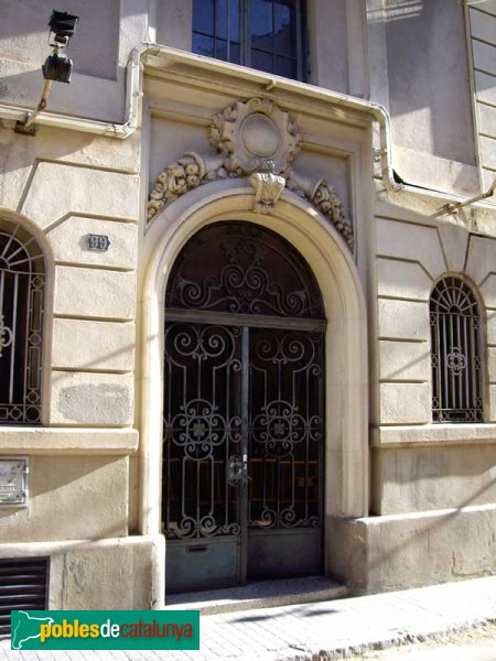 Porta d'entrada (Foto: Joan Sánchez Sabé, 2006) Porta d'entrada