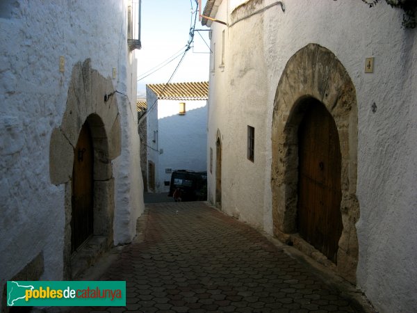 Albinyana - Nucli antic (Foto: Albert Esteves, 2007) Albinyana - Nucli antic