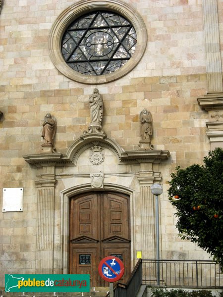 Badalona - Església de Santa Maria (Foto: Albert Esteves, 2007) Badalona - Església de Santa Maria