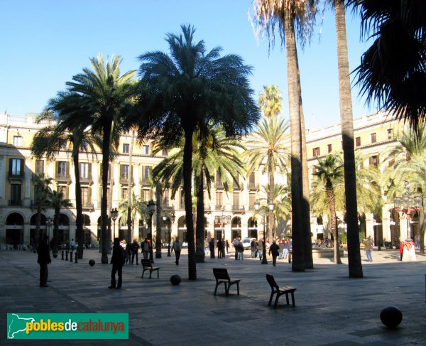 Barcelona - Plaça Reial (Foto: Albert Esteves, 2007) Barcelona - Plaça Reial