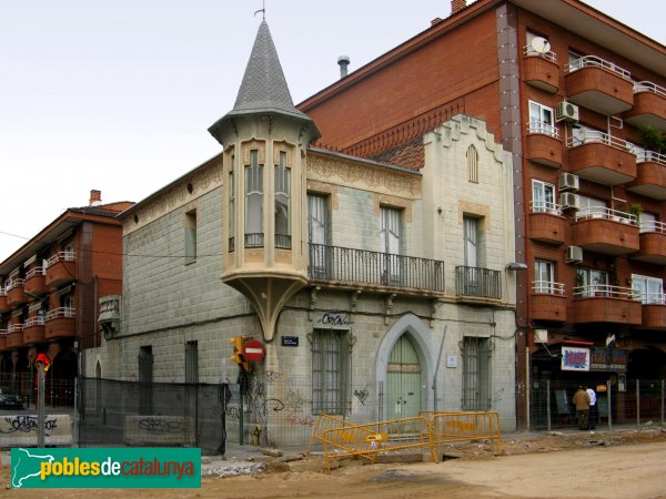 Badalona - Casa Antoni Lleal (Foto: Albert Esteves, 2007) Badalona - Casa Antoni Lleal
