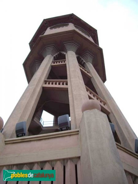 Peu de la Torre de l'Aigua (Foto: Joan Sánchez Sabé, 2007) Peu de la Torre de l'Aigua