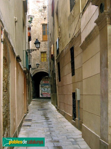 Barcelona - Casa de la Volta del Remei (Foto: Albert Esteves, 2007) Barcelona - Casa de la Volta del Remei