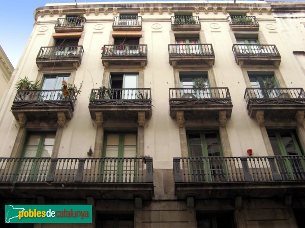 Barcelona - Ferran, 30 (bis) (Foto: Albert Esteves, 2007) Barcelona - Ferran, 30 (bis)