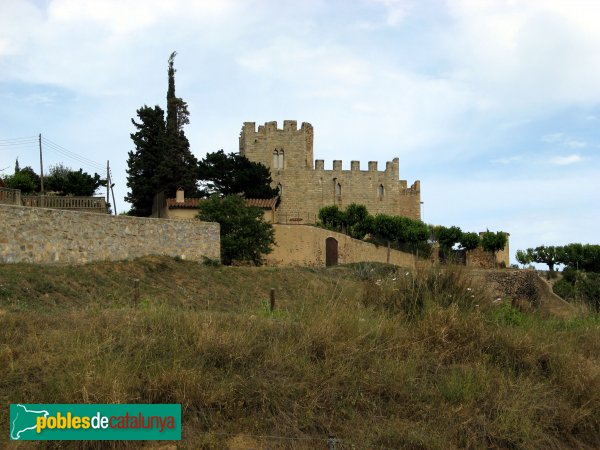 Vilassar de Dalt - Castell de Vilassar (Foto: Albert Esteves, 2007) Vilassar de Dalt - Castell de Vilassar