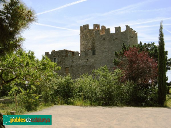 Vilassar de Dalt - Castell de Vilassar (Foto: Albert Esteves, 2007) Vilassar de Dalt - Castell de Vilassar