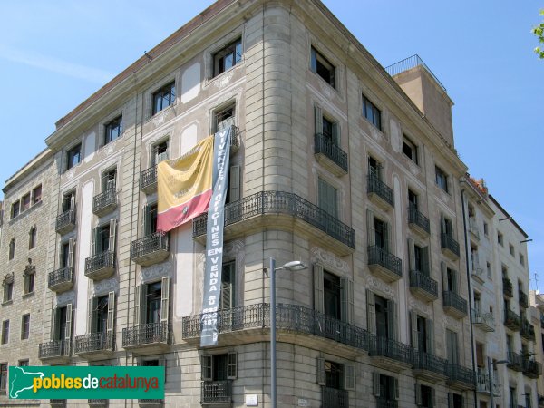 Barcelona - Passeig Colom, 1 (Foto: Albert Esteves, 2007) Barcelona - Passeig Colom, 1