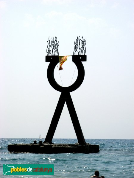 Torredembarra - Escultura <i>Alfa i Omega</i> (Foto: Albert Esteves, 2007) Torredembarra - Escultura <i>Alfa i Omega</i>