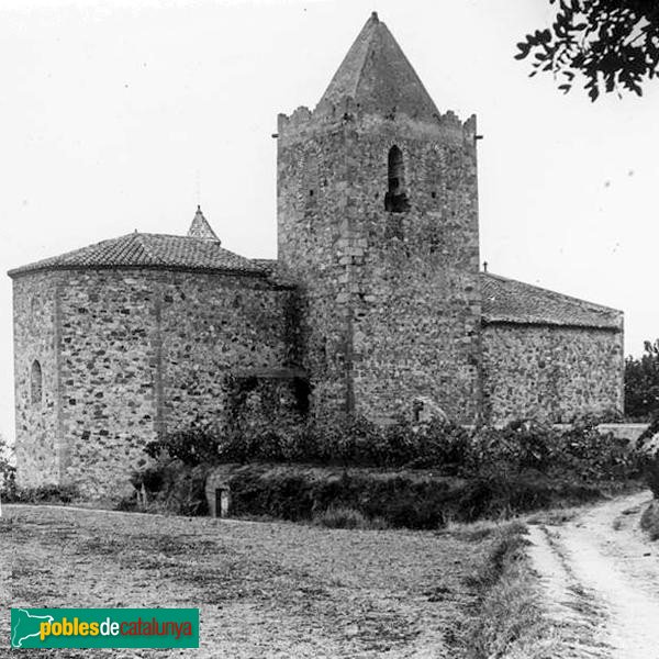 Tiana - Ermita de la Mare de Déu de l'Alegria (Foto: Josep Salvany - Fons Salvany, Biblioteca de Catalunya, 1912) Tiana - Ermita de la Mare de Déu de l'Alegria