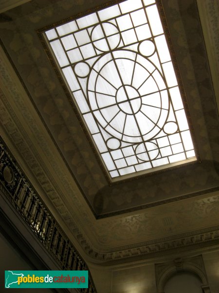 Barcelona - Palau Robert (Foto: Albert Esteves, 2007) Barcelona - Palau Robert