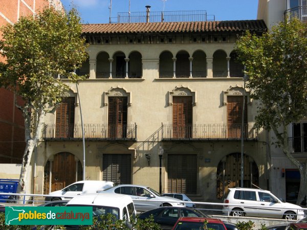 Arenys de Mar - Cases Riera (Foto: Albert Esteves, 2007) Arenys de Mar - Cases Riera