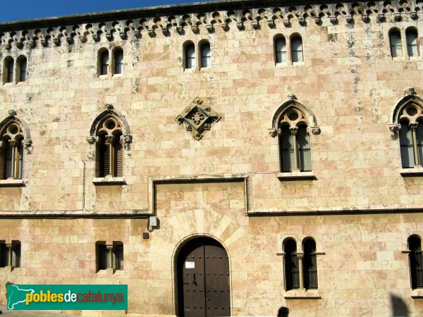 Tarragona - Cases dels Canonges (Foto: Albert Esteves, 2007) Tarragona - Cases dels Canonges