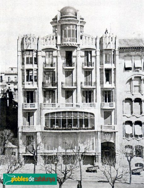 Barcelona - Passeig de Gràcia, 114 (Foto: Del llibre Eduard Ferrés i Puig, arquitecte) Barcelona - Passeig de Gràcia, 114
