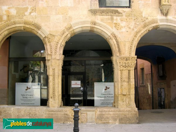 Tarragona - Antic Hospital de Santa Tecla (Foto: Albert Esteves, 2008) Tarragona - Antic Hospital de Santa Tecla