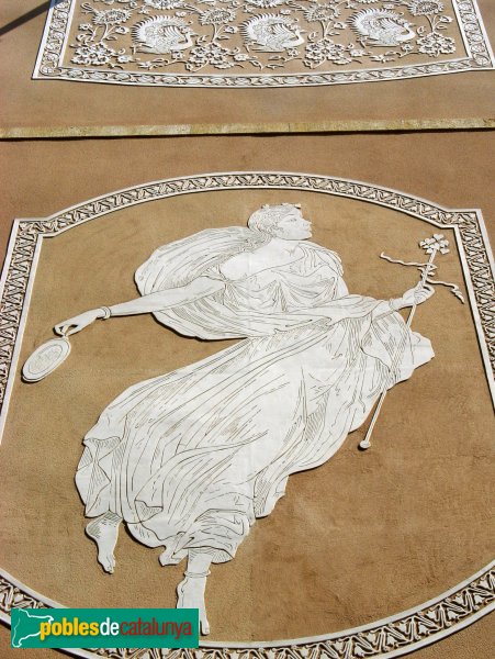 Tarragona - Casa del Degà (Foto: Albert Esteves, 2008) Tarragona - Casa del Degà