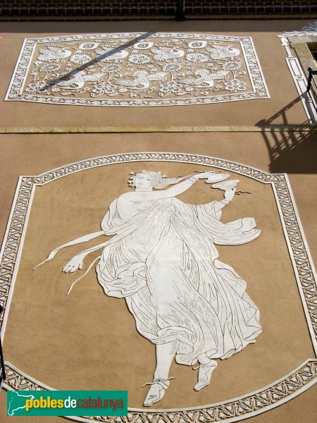 Tarragona - Casa del Degà (Foto: Albert Esteves, 2008) Tarragona - Casa del Degà