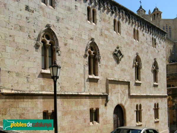 Tarragona - Cases dels Canonges (Foto: Albert Esteves, 2008) Tarragona - Cases dels Canonges