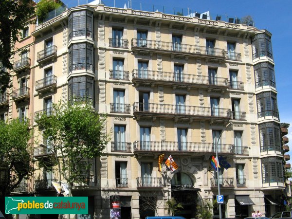 Barcelona - Aribau, 33 (Foto: Albert Esteves, 2008) Barcelona - Aribau, 33