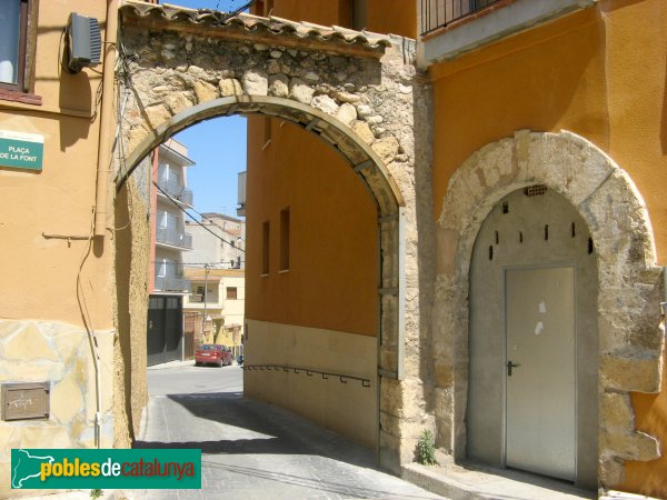 El Morell - Arc de la plaça de la Font