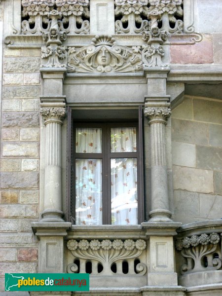 Barcelona - Gran Via, 540-542 (Foto: Albert Esteves, 2008) Barcelona - Gran Via, 540-542