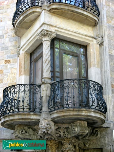 Barcelona - Gran Via, 540-542 (Foto: Albert Esteves, 2008) Barcelona - Gran Via, 540-542