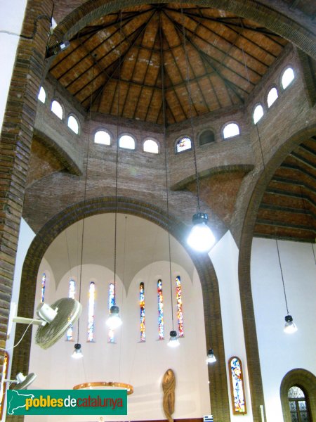 Cornellà de Llobregat - Església de Santa Maria (Foto: Albert Esteves, 2008) Cornellà de Llobregat - Església de Santa Maria