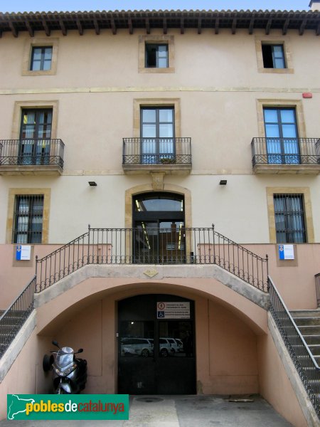 Cornellà de Llobregat - Can Gaya (Foto: Albert Esteves, 2008) Cornellà de Llobregat - Can Gaya