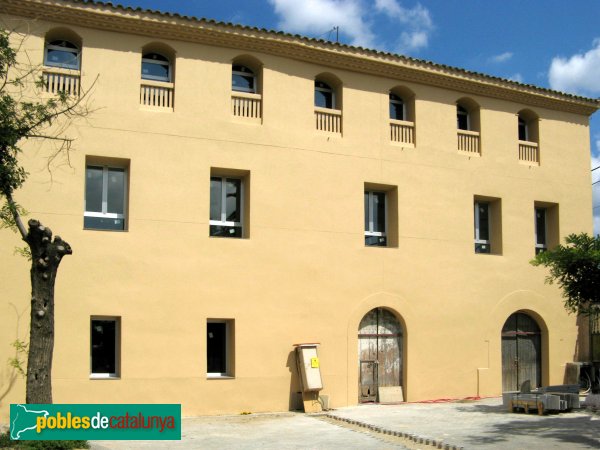 Cornellà de Llobregat - Can Tirel (Foto: Albert Esteves, 2008) Cornellà de Llobregat - Can Tirel