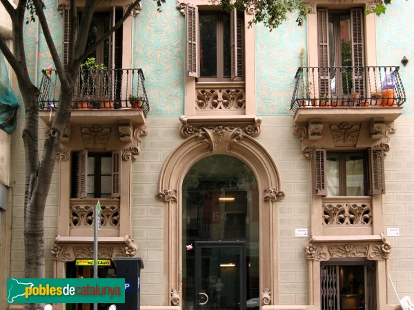 Barcelona - Calàbria, 64 (Foto: Albert Esteves, 2008) Barcelona - Calàbria, 64