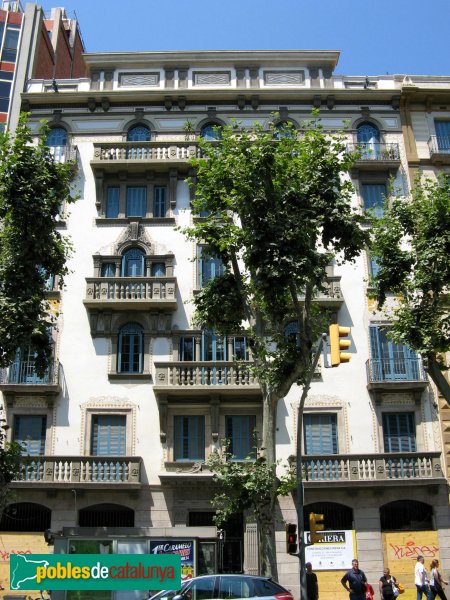 Barcelona - Ronda Sant Antoni, 39 (Foto: Albert Esteves, 2008) Barcelona - Ronda Sant Antoni, 39