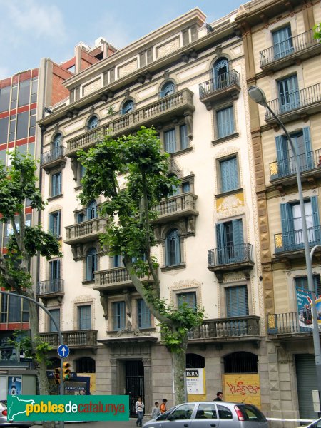 Barcelona - Ronda Sant Antoni, 39 (Foto: Albert Esteves, 2008) Barcelona - Ronda Sant Antoni, 39