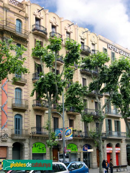 Barcelona - Ronda Sant Antoni, 45-47 (Foto: Albert Esteves, 2008) Barcelona - Ronda Sant Antoni, 45-47