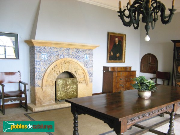 Tarragona - Castell de Tamarit (Foto: Albert Esteves, 2008) Tarragona - Castell de Tamarit