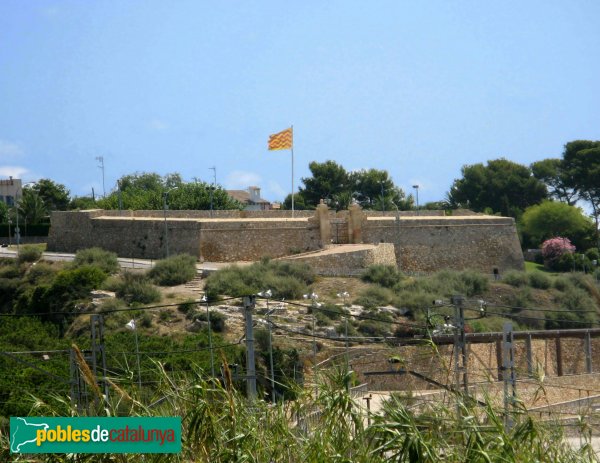Tarragona - Fortí de Sant Jordi (Foto: Albert Esteves, 2008) Tarragona - Fortí de Sant Jordi