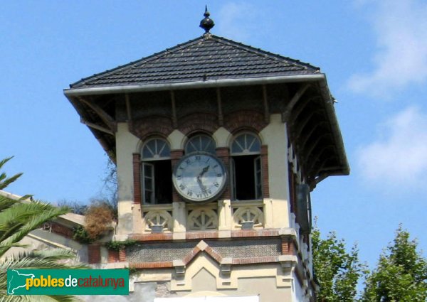 Tarragona - Fàbrica Chartreuse (Foto: Albert Esteves, 2008) Tarragona - Fàbrica Chartreuse