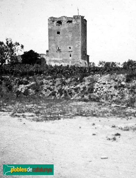 Salou - Torre Vella (Foto: <i>Josep Salvany - Fons Salvany, Biblioteca de Catalunya</i>, 1914) Salou - Torre Vella