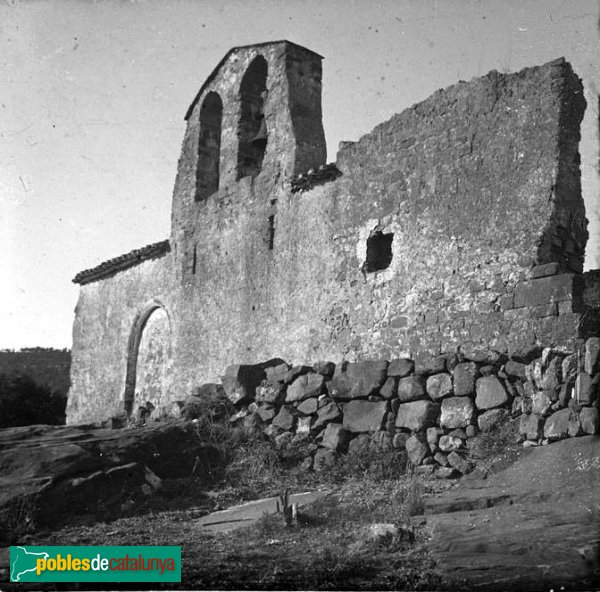 Capella d'Eramprunyà (Foto: Josep Salvany - Fons Salvany, Biblioteca de Catalunya, 1916) Capella d'Eramprunyà