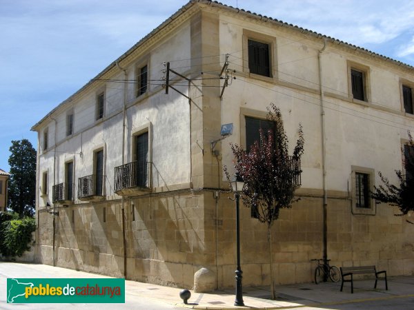 Ivars d'Urgell - Cal Sant (Foto: Albert Esteves, 2008) Ivars d'Urgell - Cal Sant