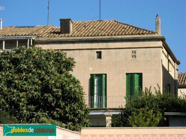 Esparreguera - Carrer Cavallers, 18 (Foto: Albert Esteves, 2008) Esparreguera - Carrer Cavallers, 18