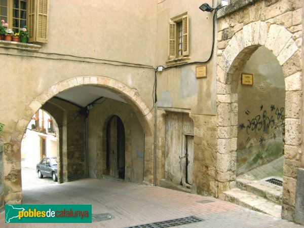 Piera - Portal Romanyà (Foto: Albert Esteves, 2008) Piera - Portal Romanyà