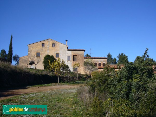 Castellví de Rosanes - Mas del Castell de Sant Jaume (Foto: Ricard Ballo, 2008) Castellví de Rosanes - Mas del Castell de Sant Jaume