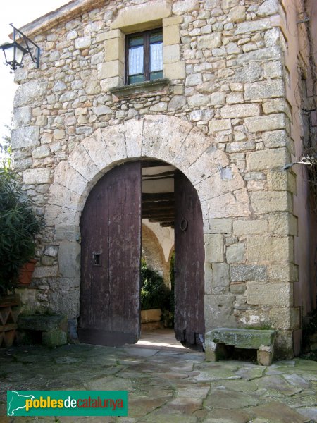 El Bruc - Can Oller (Foto: Albert Esteves, 2009) El Bruc - Can Oller