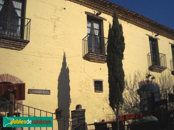 El Bruc - La Vinya Nova (Foto: Alba Esteves, 2009) El Bruc - La Vinya Nova