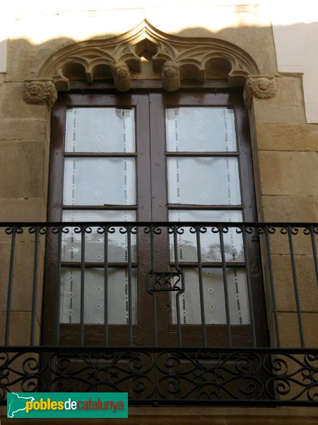 Vallbona d'Anoia - Cal Pons (Foto: Albert Esteves, 2009) Vallbona d'Anoia - Cal Pons