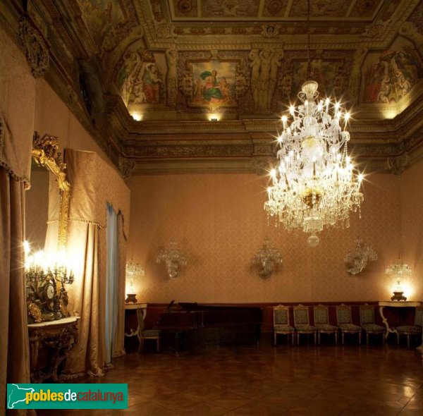 Barcelona - Palau Moxó, abans de la reforma. Barcelona - Palau Moxó, abans de la reforma.