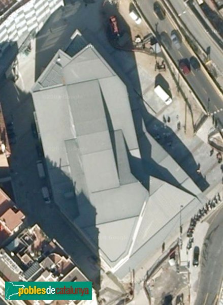 Barcelona - Biblioteca Jaume Fuster, vista aèria (Foto: <i>Google Maps</i>, 2009) Barcelona - Biblioteca Jaume Fuster, vista aèria